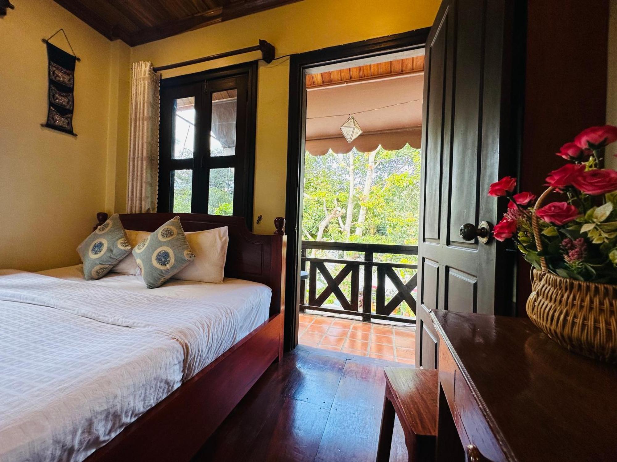 Anisa Mekong Riverside Villa Luang Prabang Exterior photo